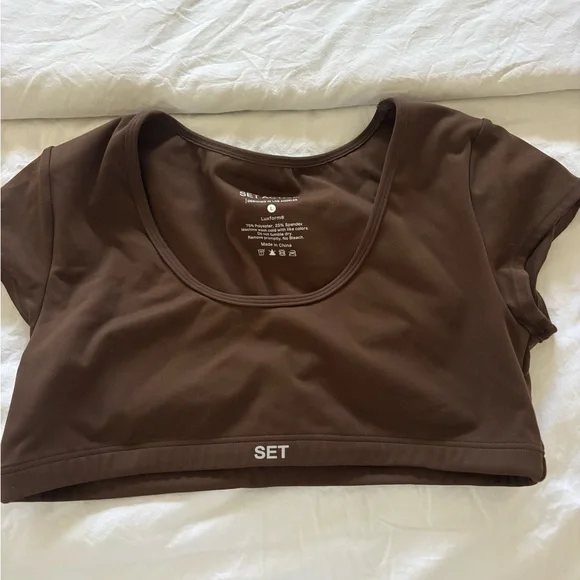 SET Active Brown High-Waist Leggings and Crop Top Set - Picture 3 of 11